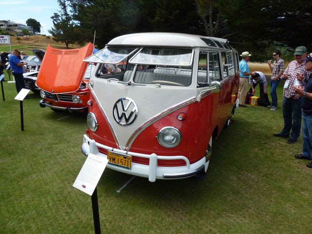 Volkswagen Type 2 (23 window)