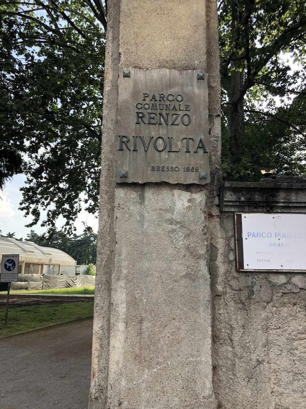 the-entrance-to-rivolta-park