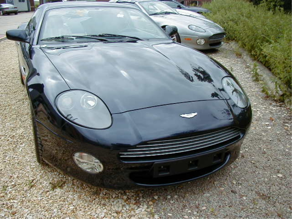 The Aston Martin Grille