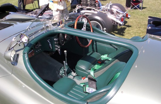 Jaguar XK 150 OTS interior