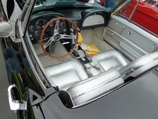Corvette Sting Ray interior