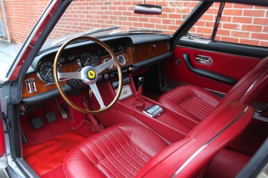 1965 Ferrari 330 GT 2+2 interior