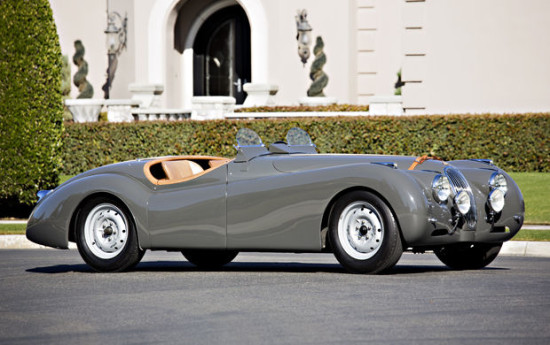 1949_Jaguar_XK120_Alloy_Roadster_0026