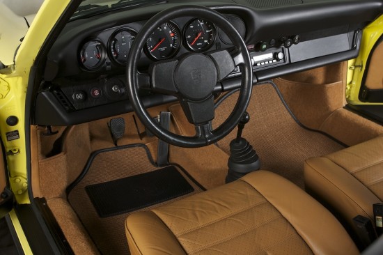 1974 Porsche 911 interior