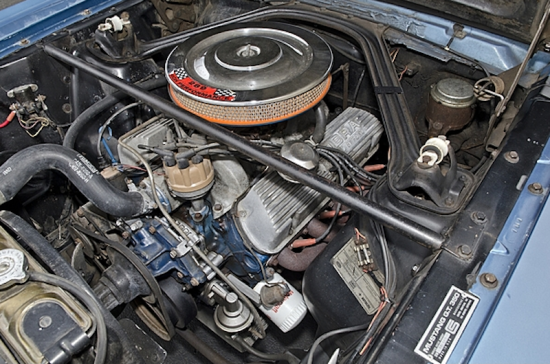 1966 Shelby GT350 engine