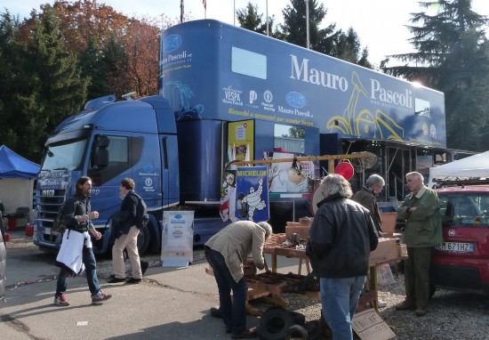 Mauro Pascoli parts truck