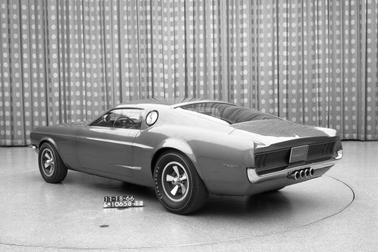 Ford Mustang Mach I Concept