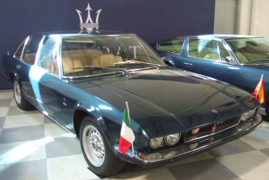 1971_Maserati_Quattroporte_AM121