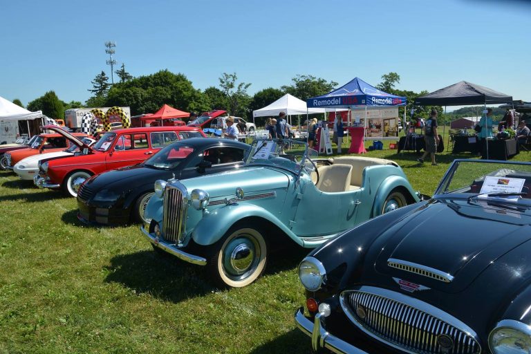 One Of The Biggest Antique Car Meets Is This Weekend In Pennsylvania