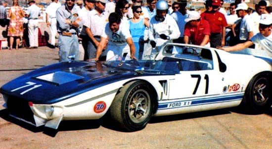 Ford GT40 X1 at Riverside