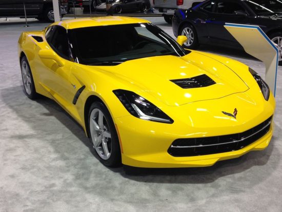 2014_Chevy_Corvette_Stingray_in_yellow_at_LA_Auto_Show