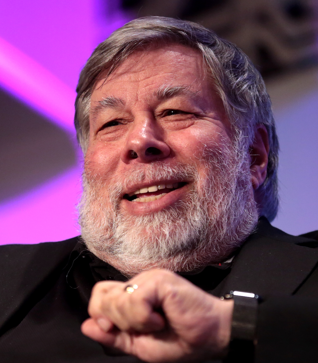 Steve Wozniak Gives Elon Musk and Tesla an Earful