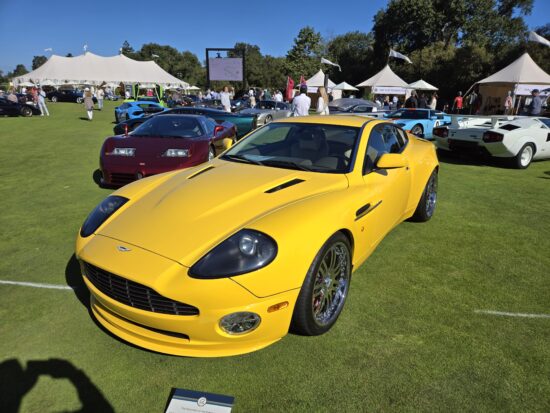 Aston Martin V12 Vanquish S